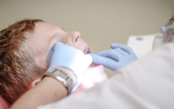 How To Find The Right Pediatric Dentist For Your Child